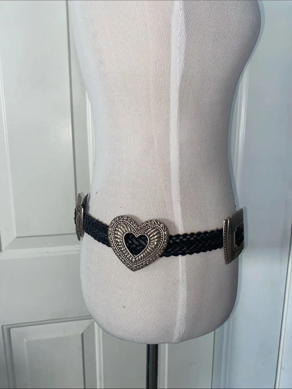 Vintage 1994 Brighton Woven  Black Leather Belt Silver Large Buckles Conchos L
